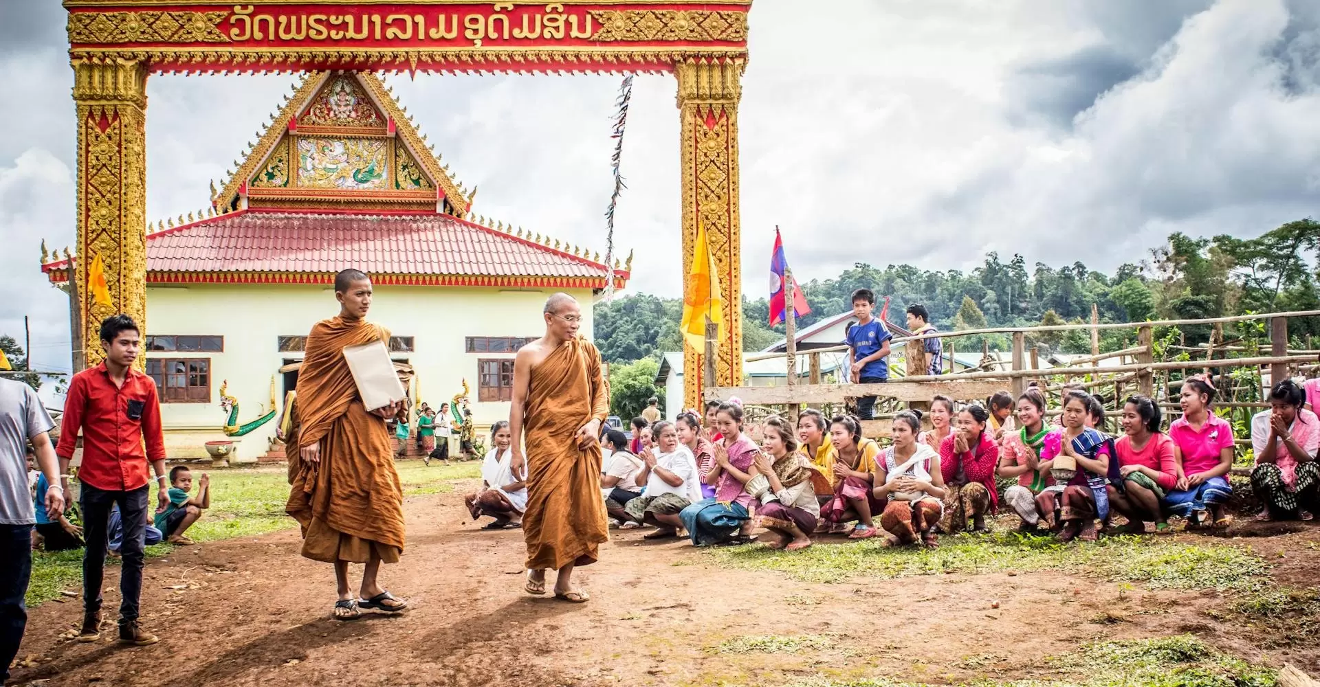 Buddhist Scriptures Ceremony in Salavanh 2025 – Spirituelle Tradition in Laos